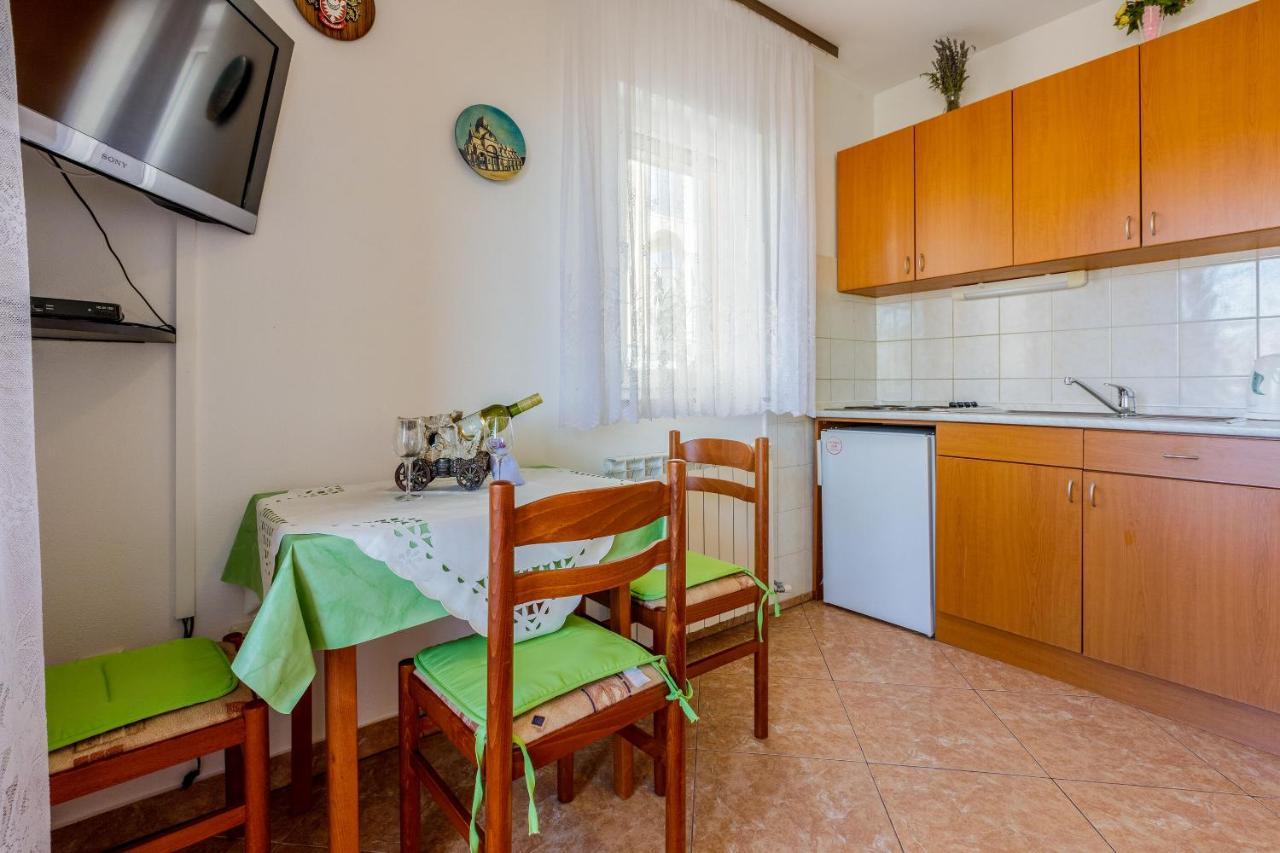 Apartments Marissimo Crikvenica Luaran gambar