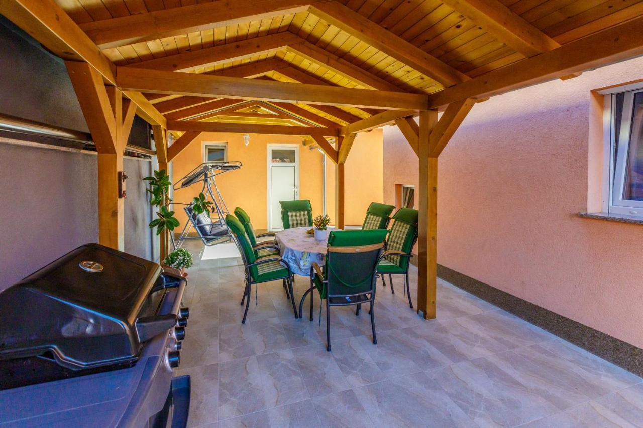 Apartments Marissimo Crikvenica Luaran gambar